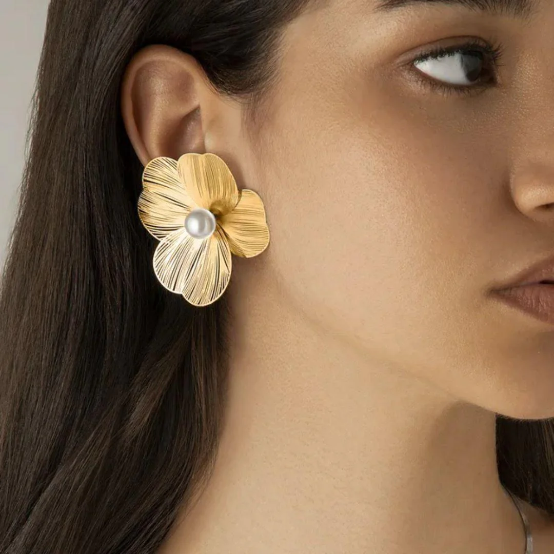 Serenora Blossoms Earring - Image 5