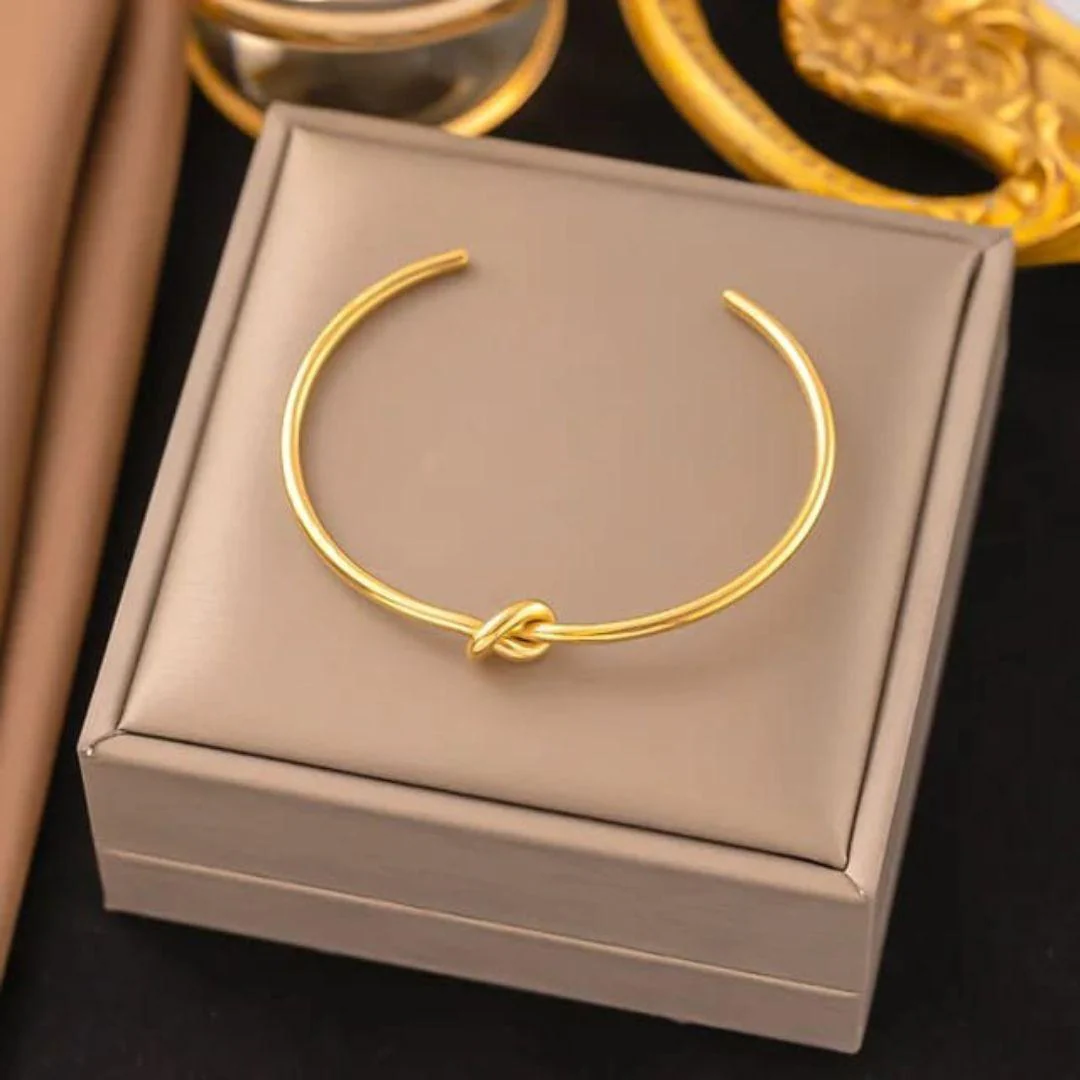 Knot Statement Neckpiece And Bracelet - Image 16