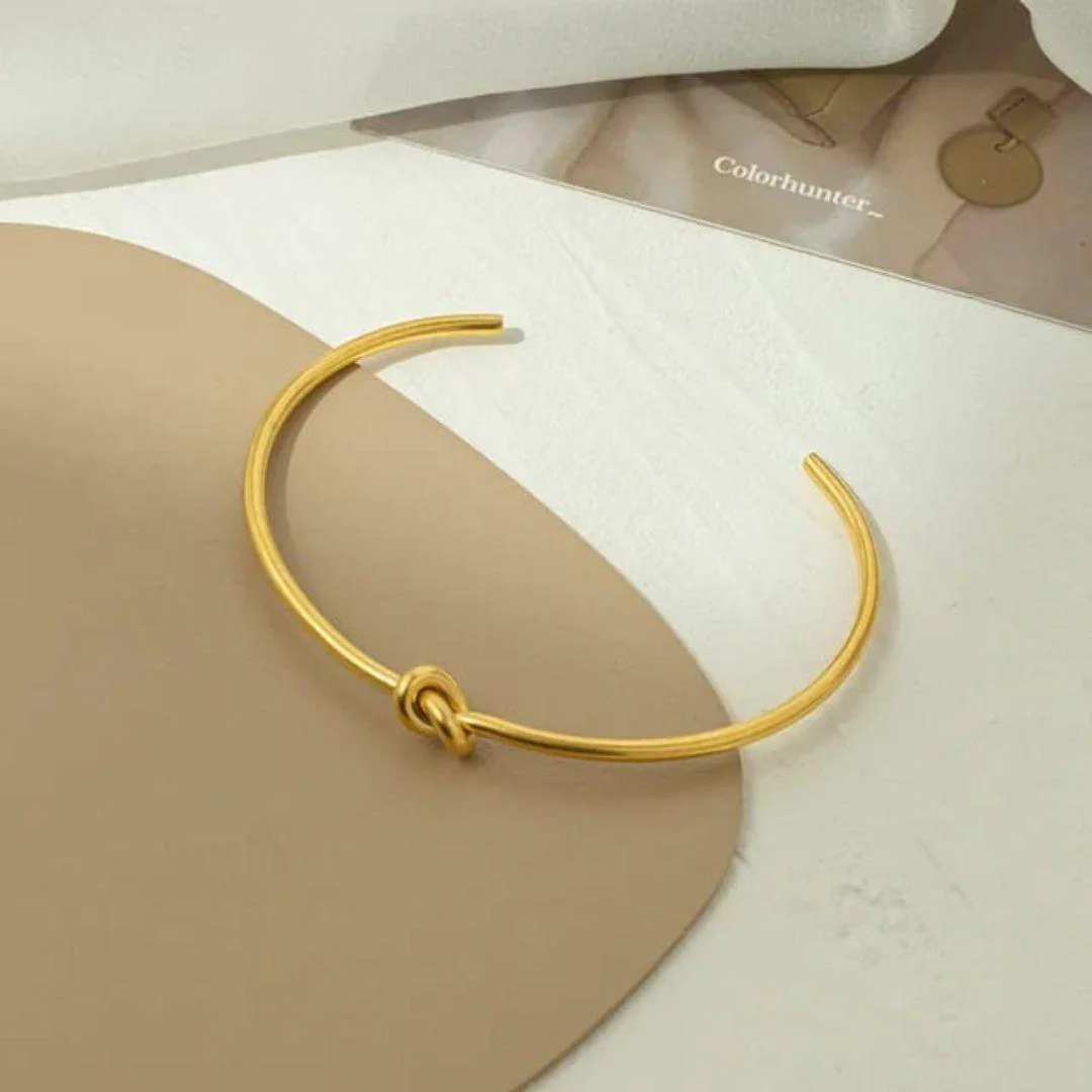 Knot Statement Neckpiece And Bracelet - Image 9