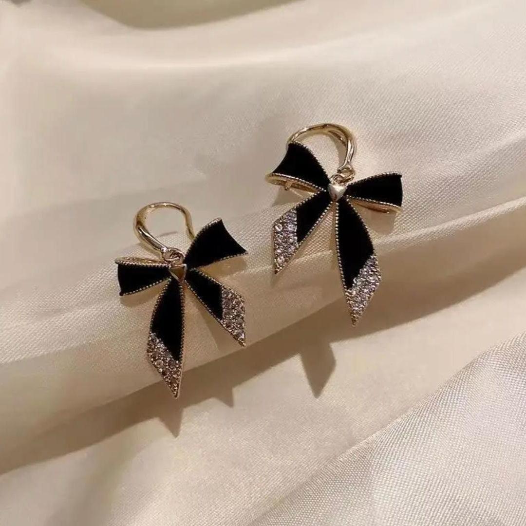 Glow Bow Earring - Image 4