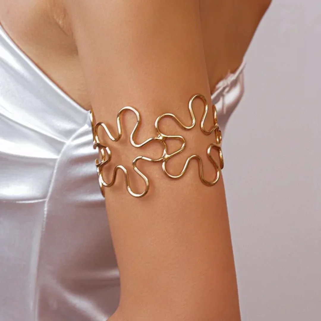 Bohemian Golden Arm Cuff - Image 3