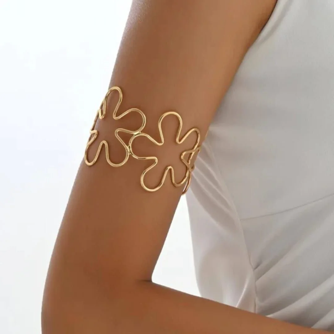 Bohemian Golden Arm Cuff - Image 6