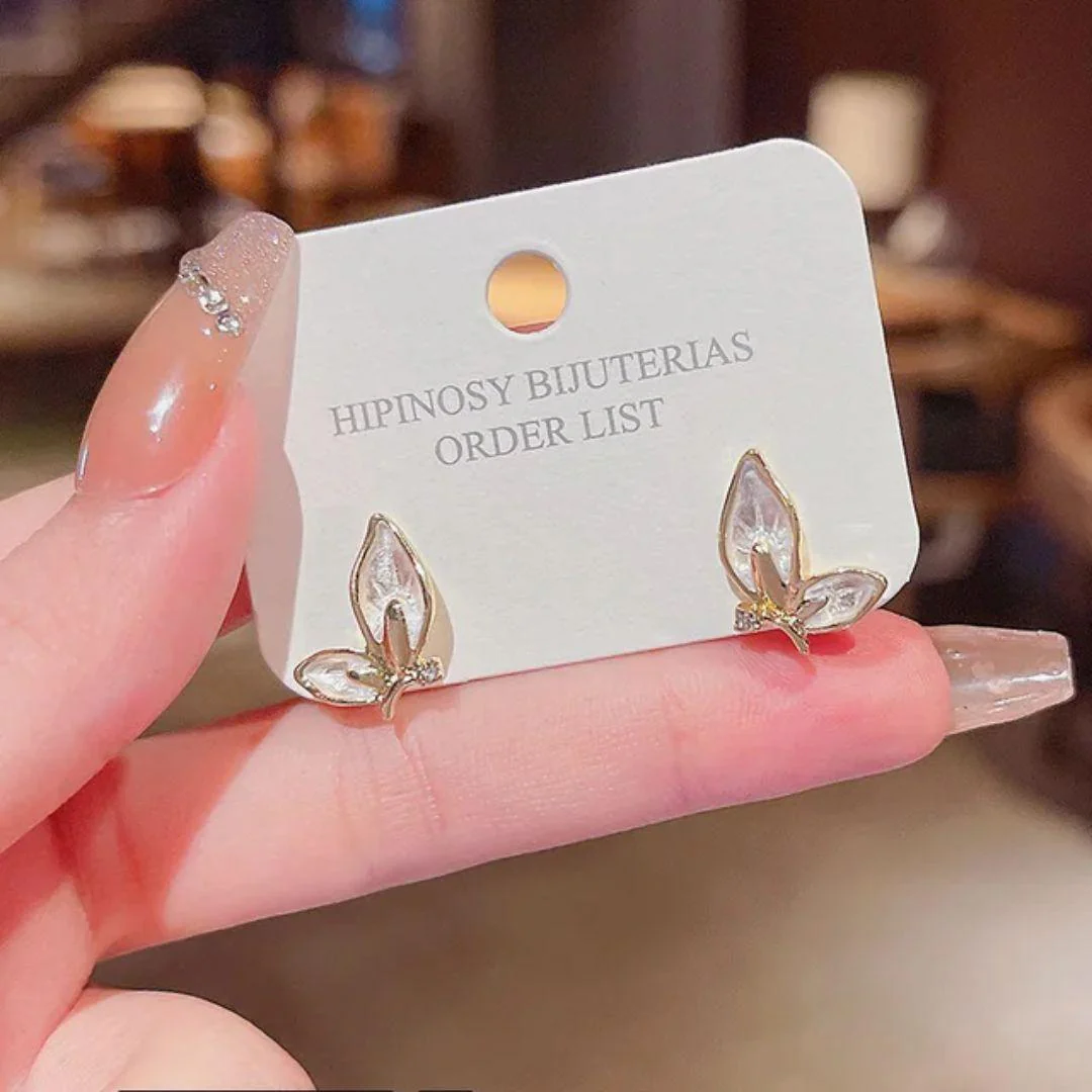 Rose Gold Butterfly Earring