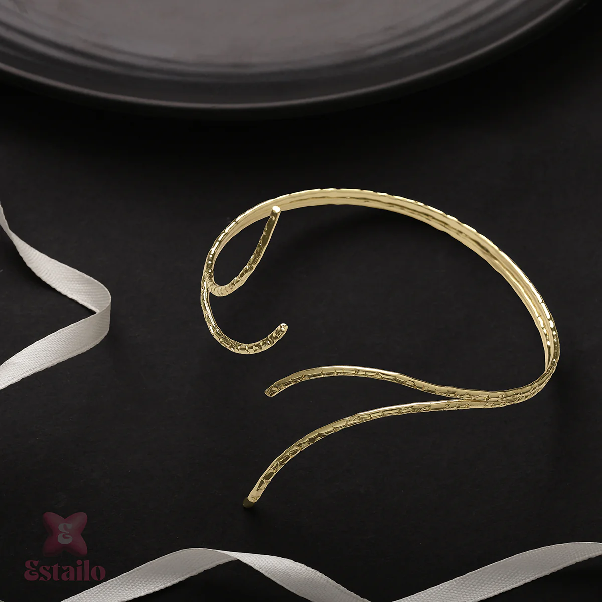 Celestial Coil Golden Arm Cuff - Image 3