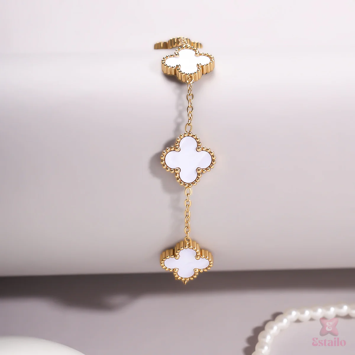 Clover Grace Chain Bracelet - Image 8