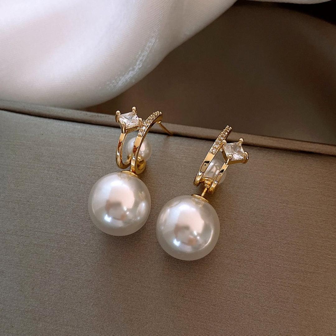 Ivory Pearl Elegance Earring - Image 2