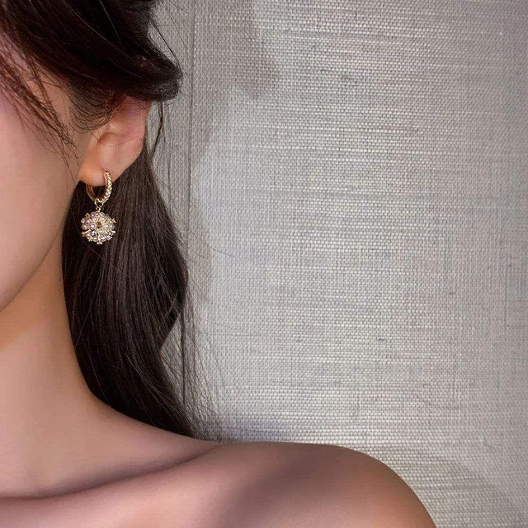 Royal Halo Pearl Earrings - Image 5