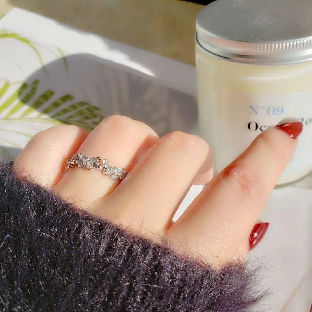 Velvet Wings Ring - Image 5