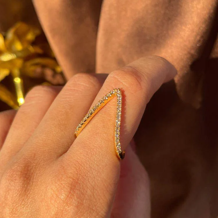 Lovey Dovey Ring - Image 2