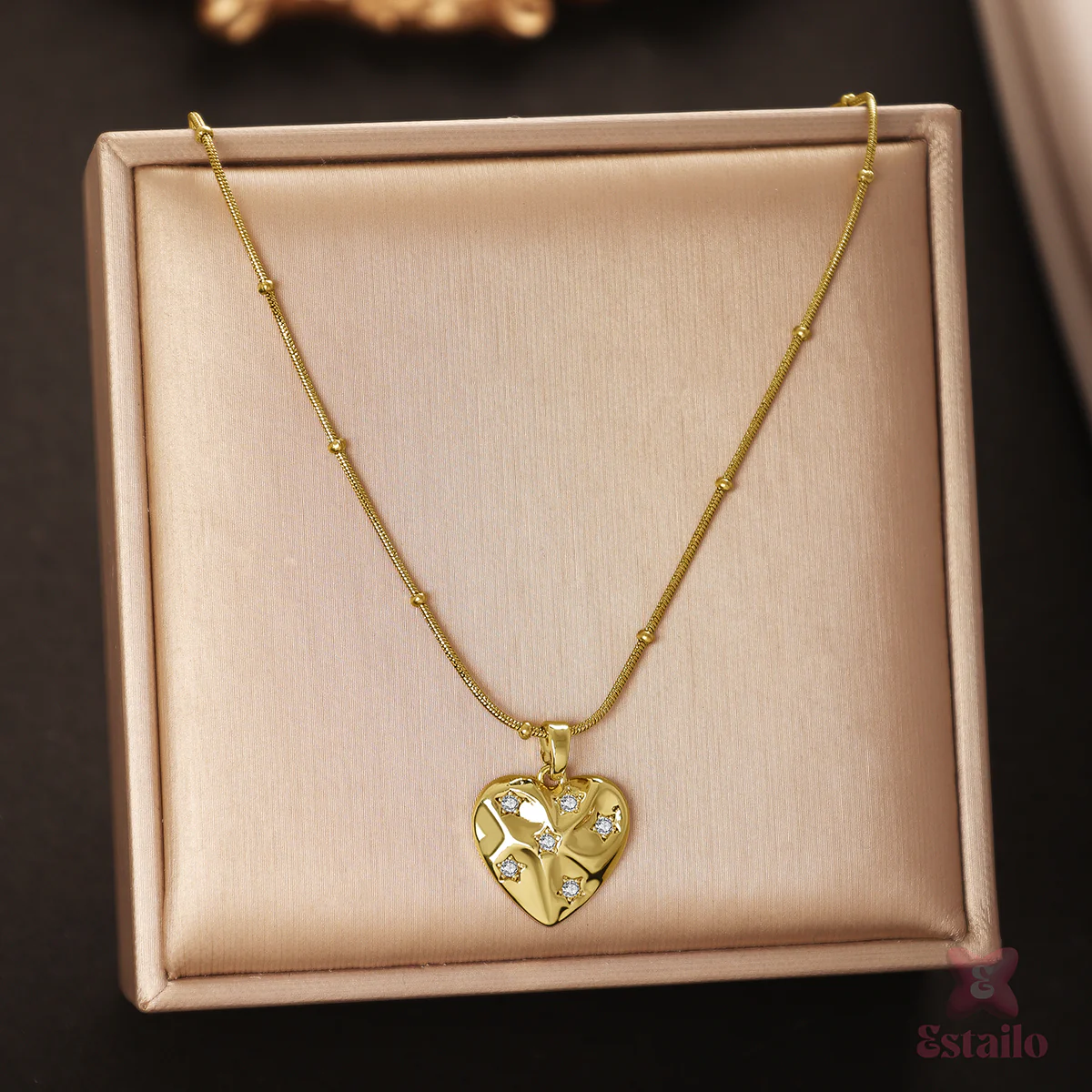 Delicate Embrace Heart Necklace - Image 2