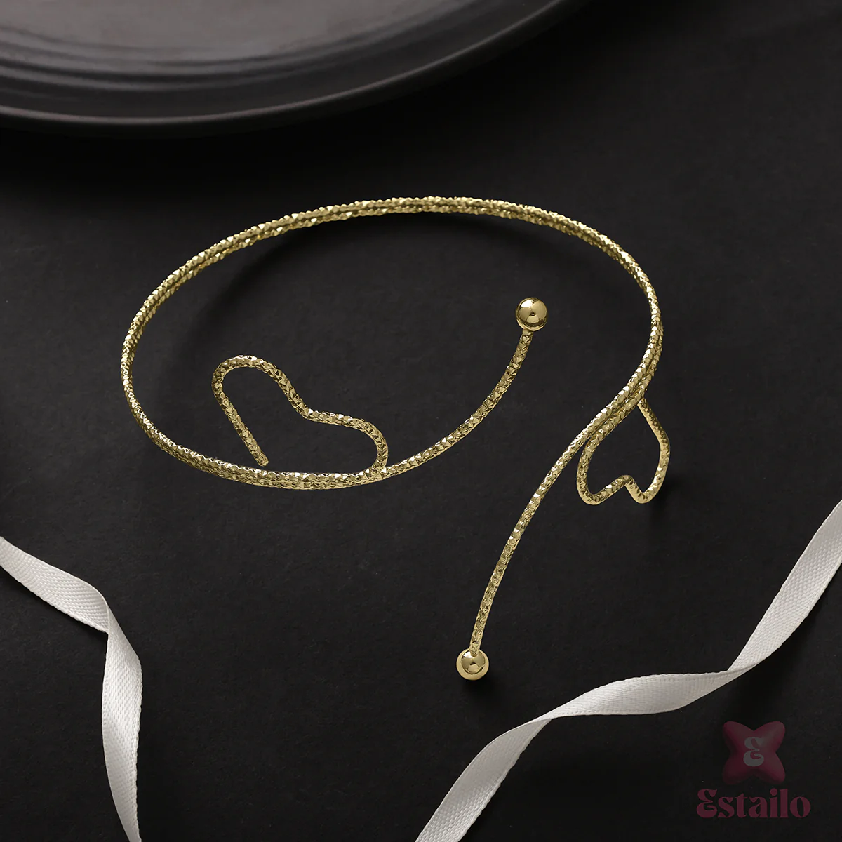 Duo-Heart Gilded Arm Cuff - Image 2