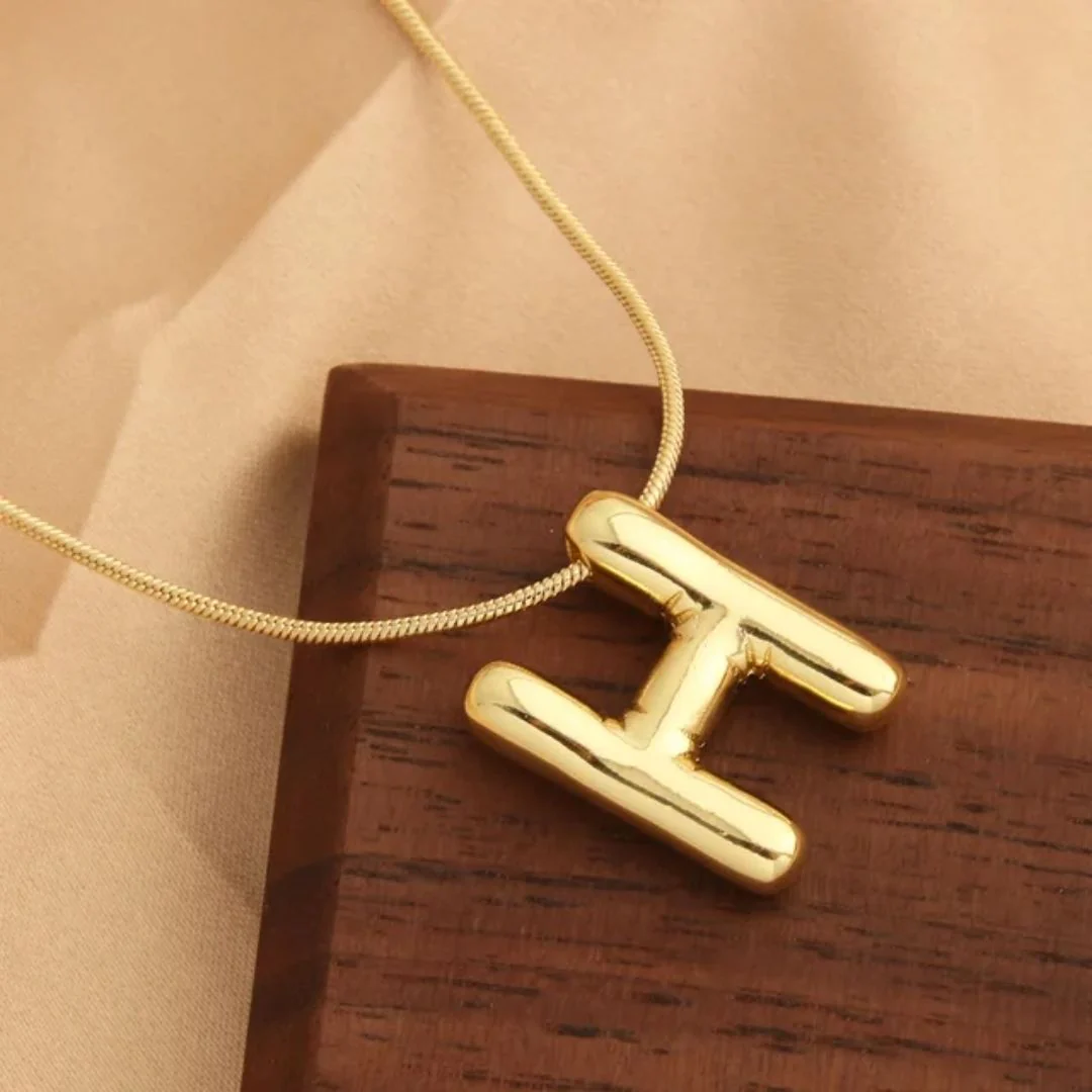 Elegant H Letter Necklace - Image 3