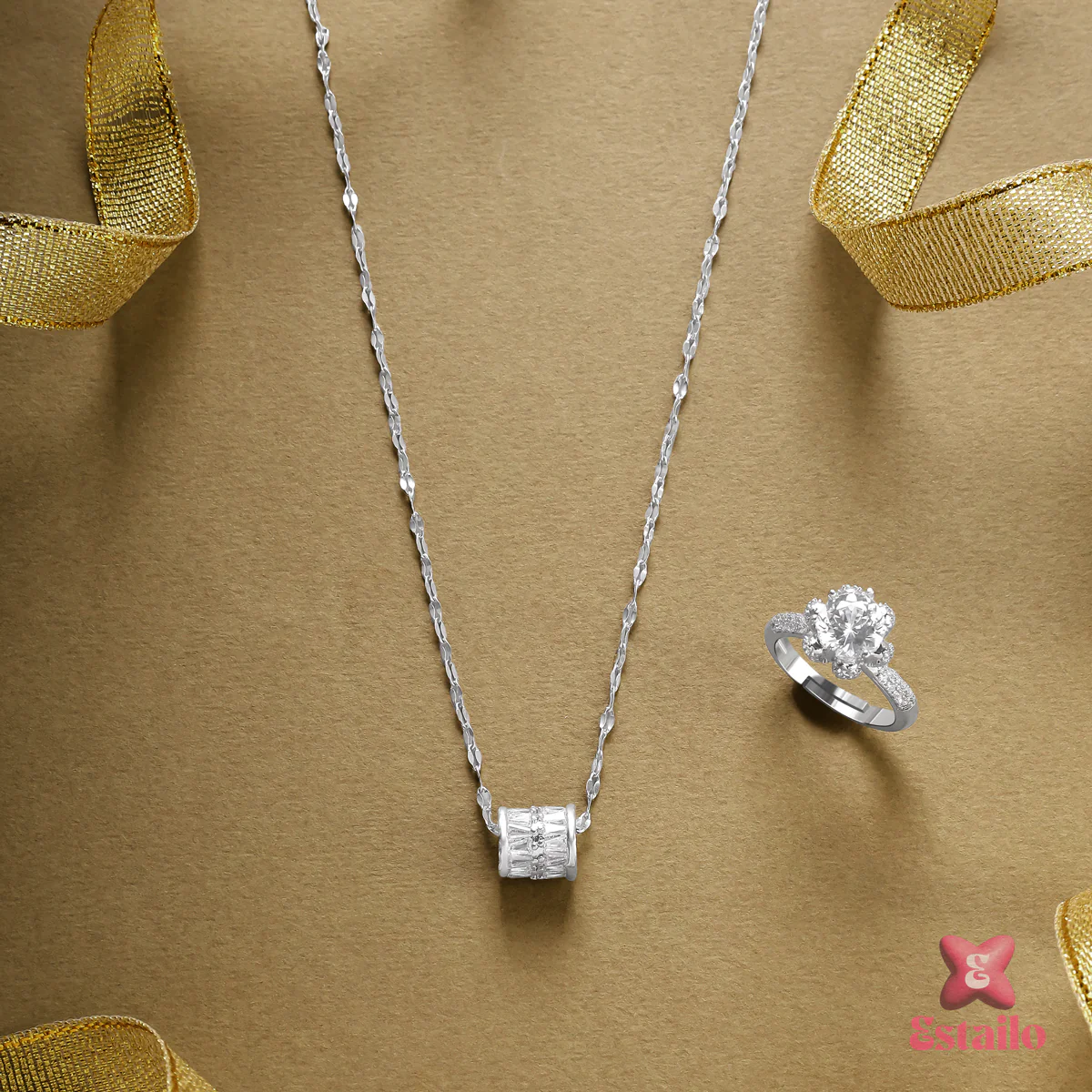 Elegant Solitaire Set