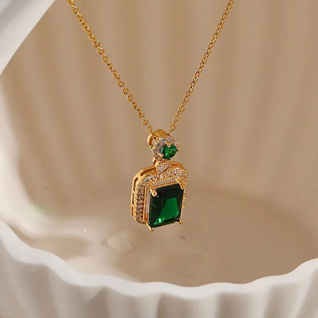 Emerald Drip Necklace - Image 2