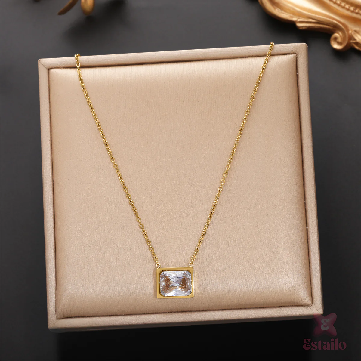 Estailo Golden Prism Necklace - Image 2