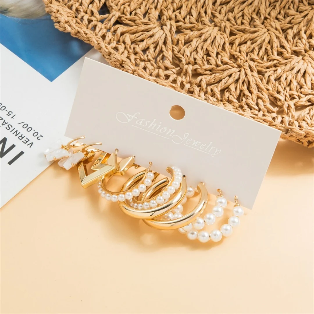 Everyday Chic Combo Earring - Image 4