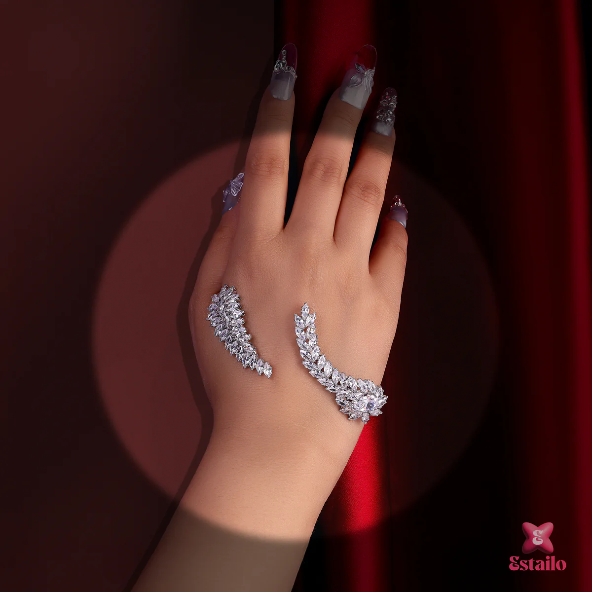 Floral Spark Solitaire Hand Jewellery - Image 4