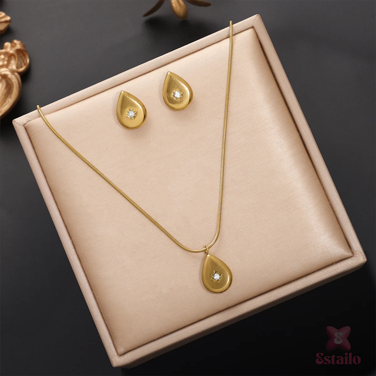 Gilded Grace Necklace Set - Image 2