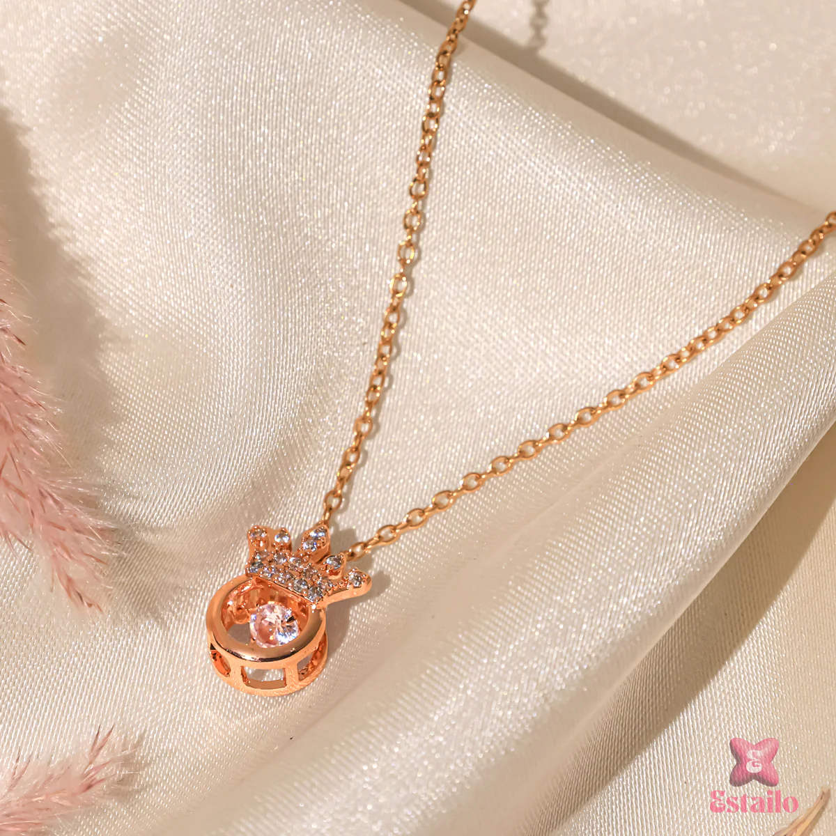 Gilded Tiara Necklace