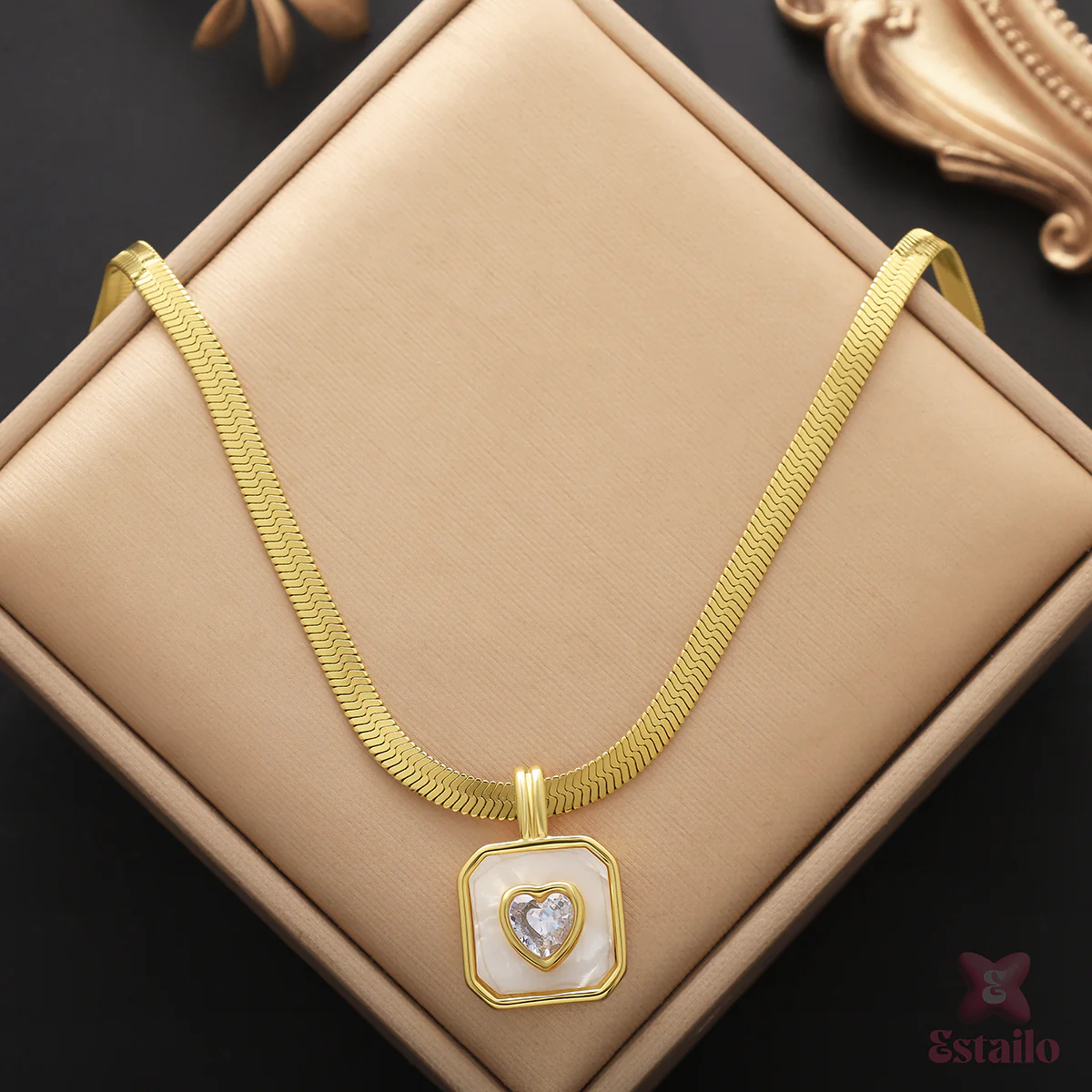 Gold Petal Spark Necklace