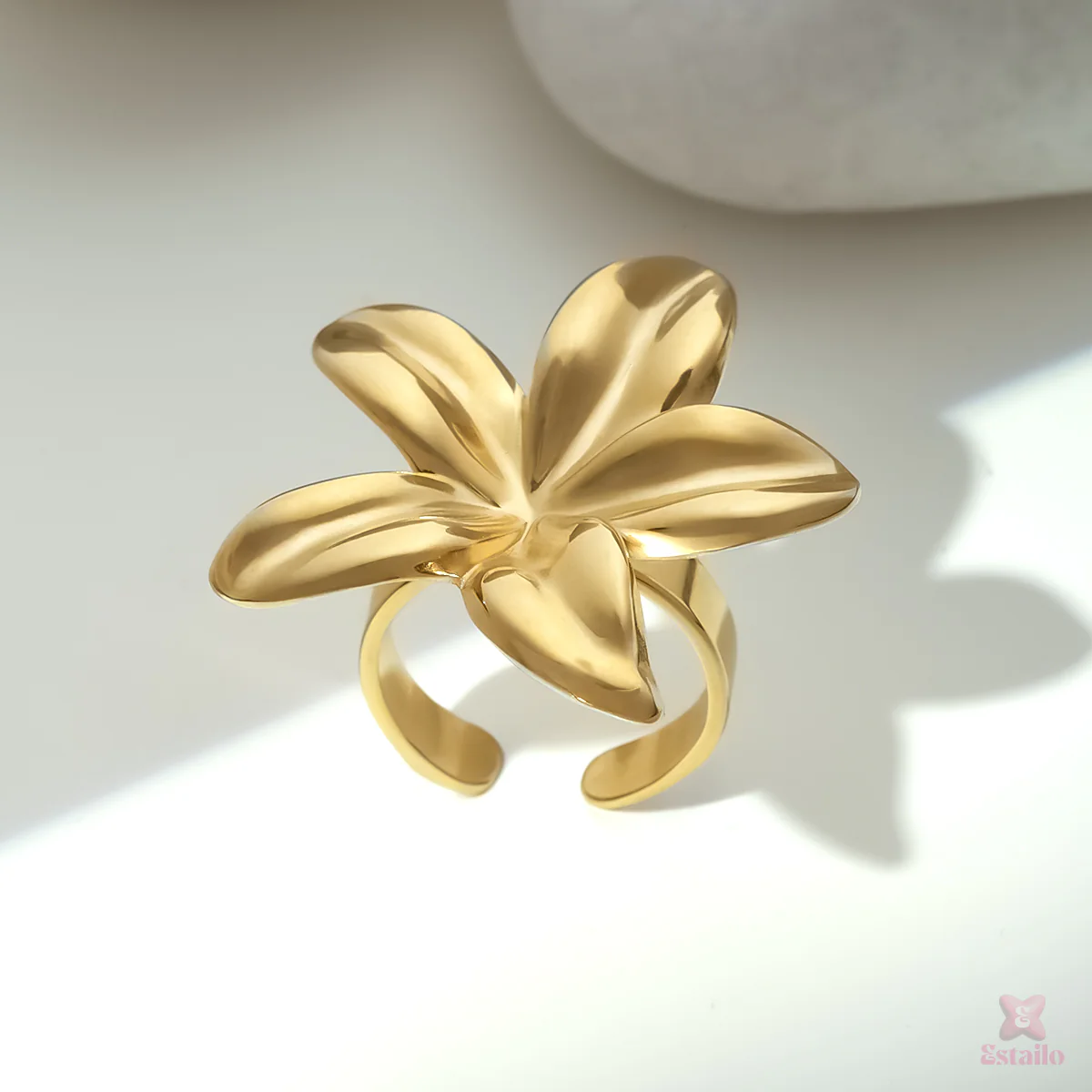 Golden Bloom Ring - Image 2