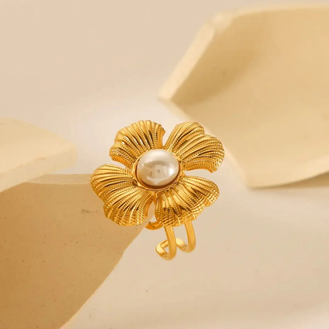 Golden Flower Pearl Ring - Image 5