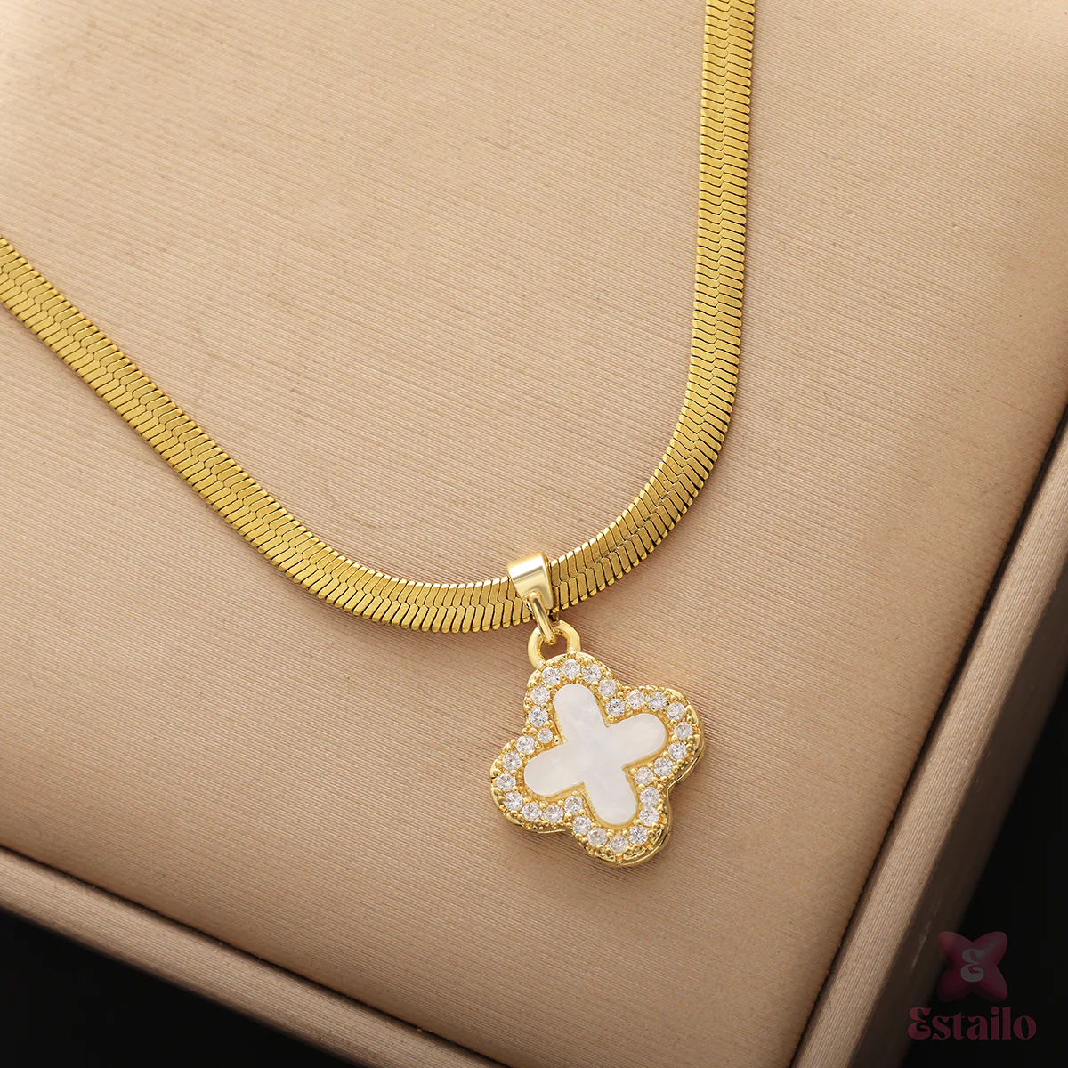Golden Glow Chic Necklace(Worn in 2 way) - Image 3