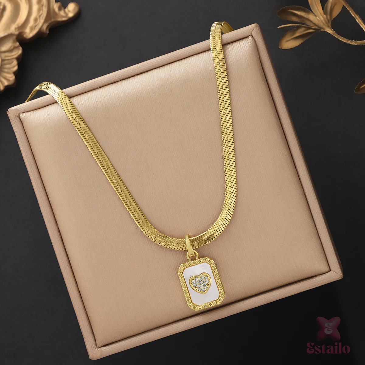 Golden Love Bloom Necklace