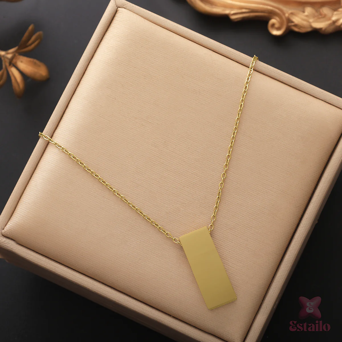 Golden Noble Glow Necklace - Image 2