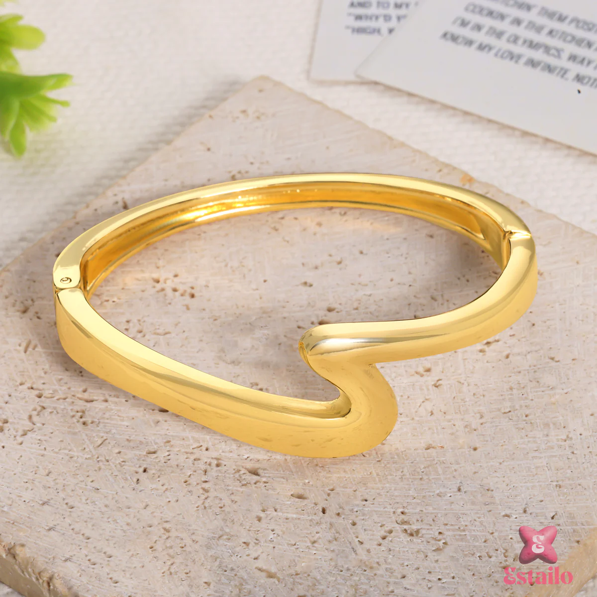 Sleek Wave Bracelet - Image 2