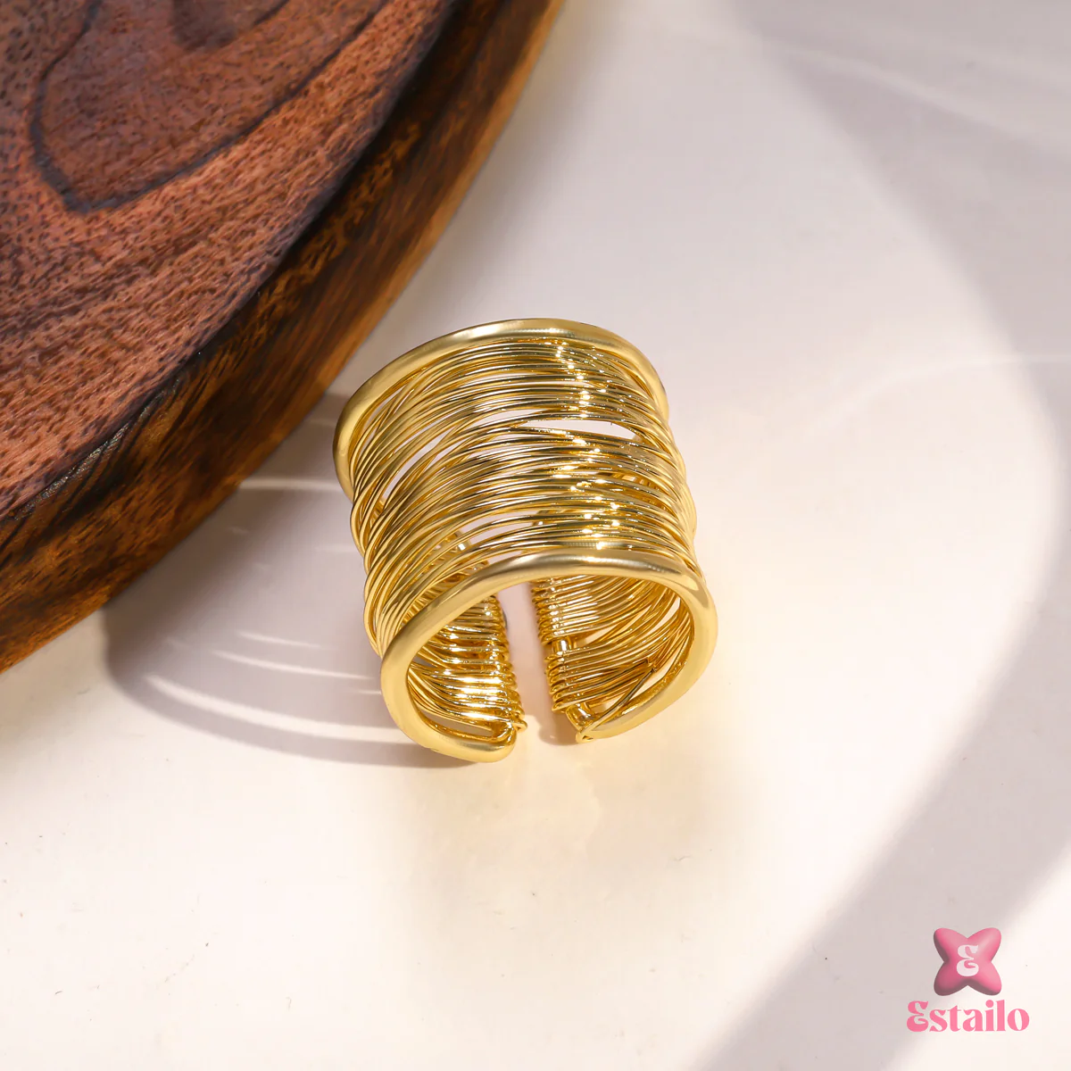 Grecian Chuncky Swirl  Ring - Image 3