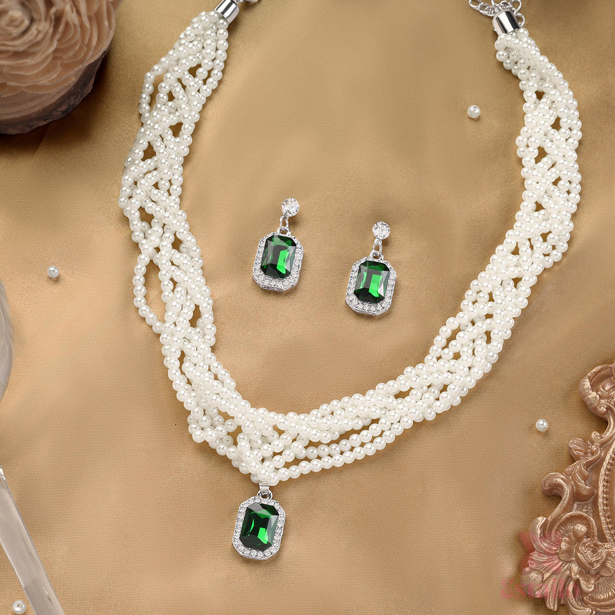 Green Majesty Pearl Necklace Set - Image 4