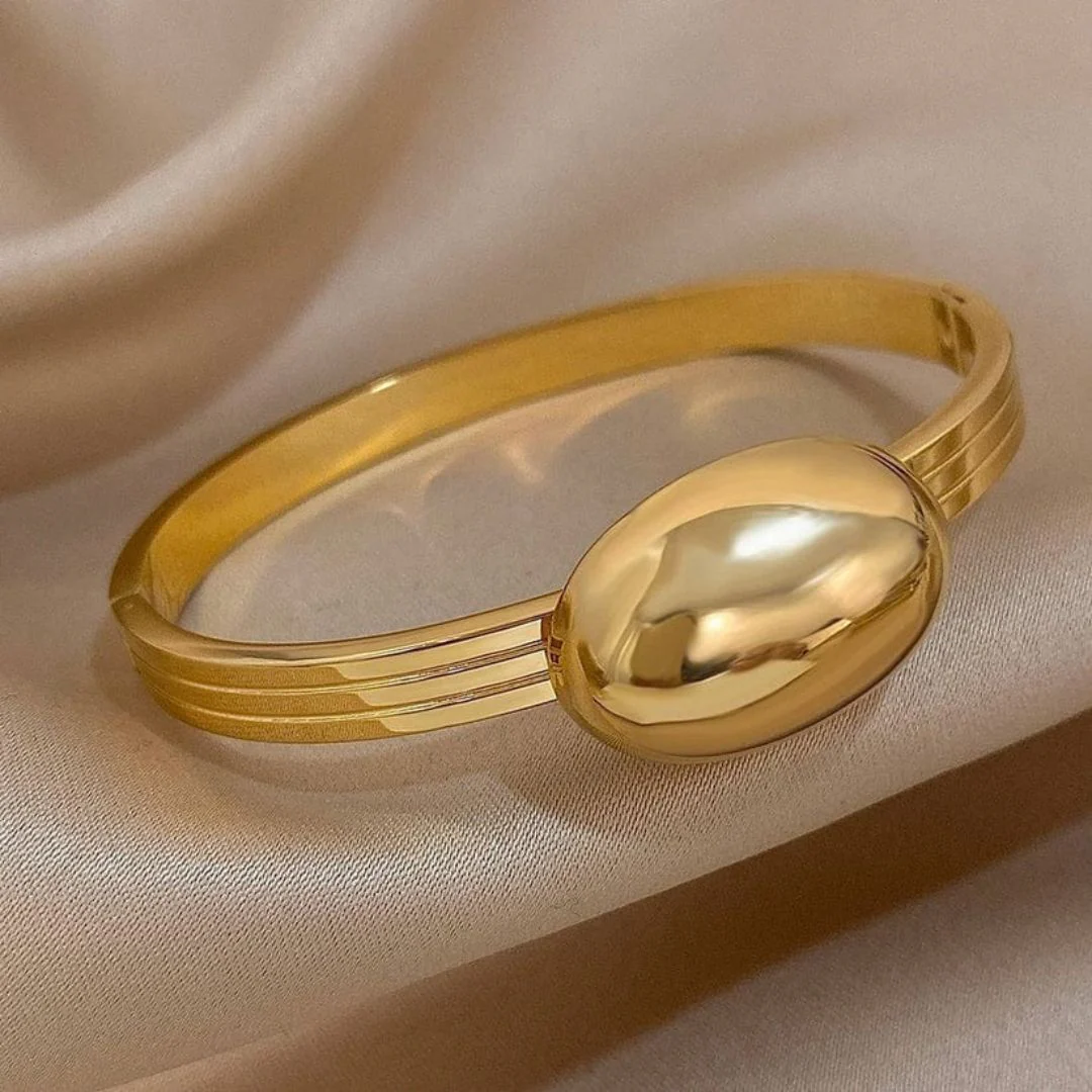 Halo Oval Bracelet
