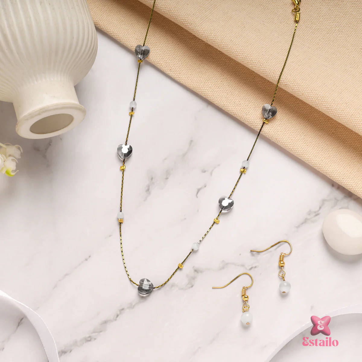 Love's Glow Necklace Set