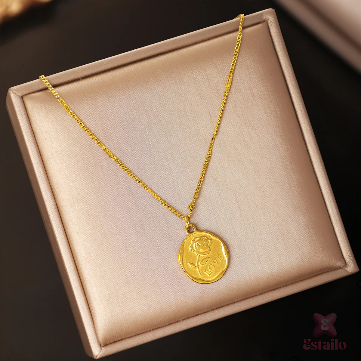 Love's Golden Seal Necklace