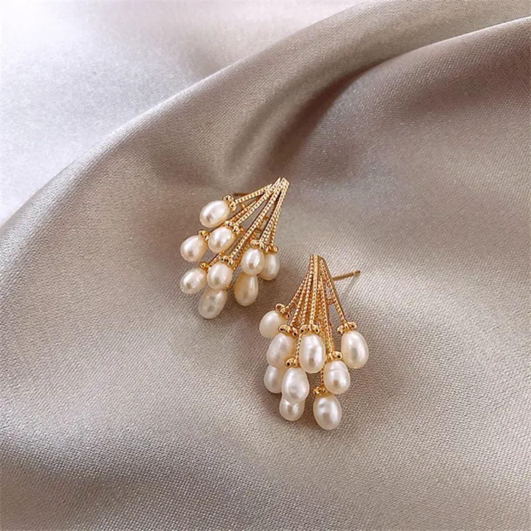 Perky Pearl Earring - Image 5