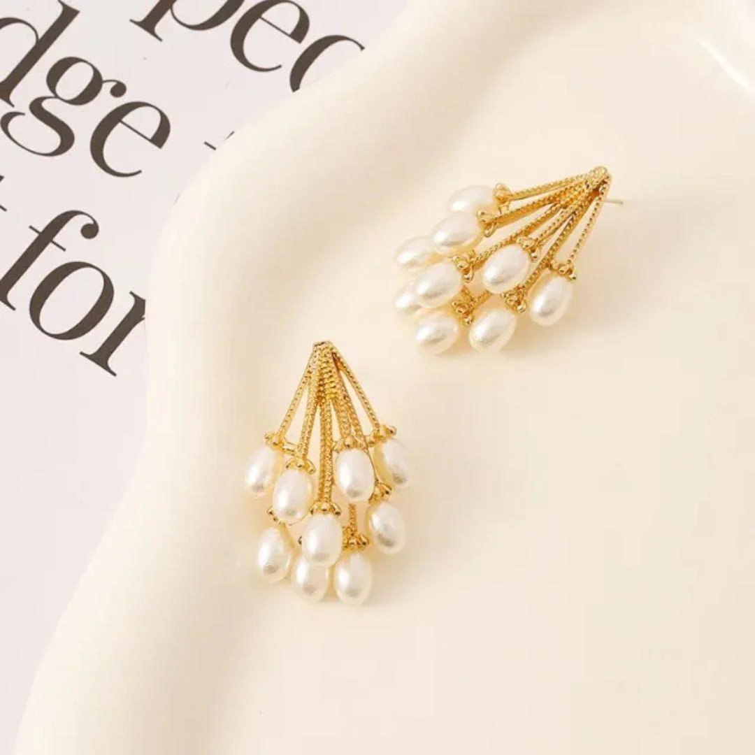 Perky Pearl Earring - Image 6