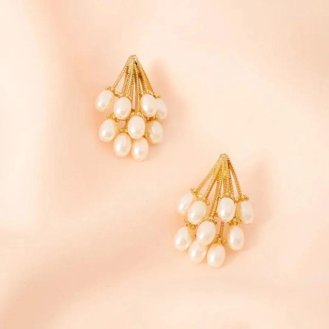 Perky Pearl Earring - Image 7