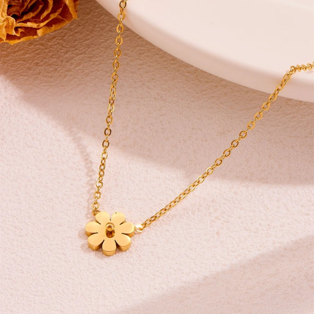 Petite Daisy Charm Necklace - Image 3