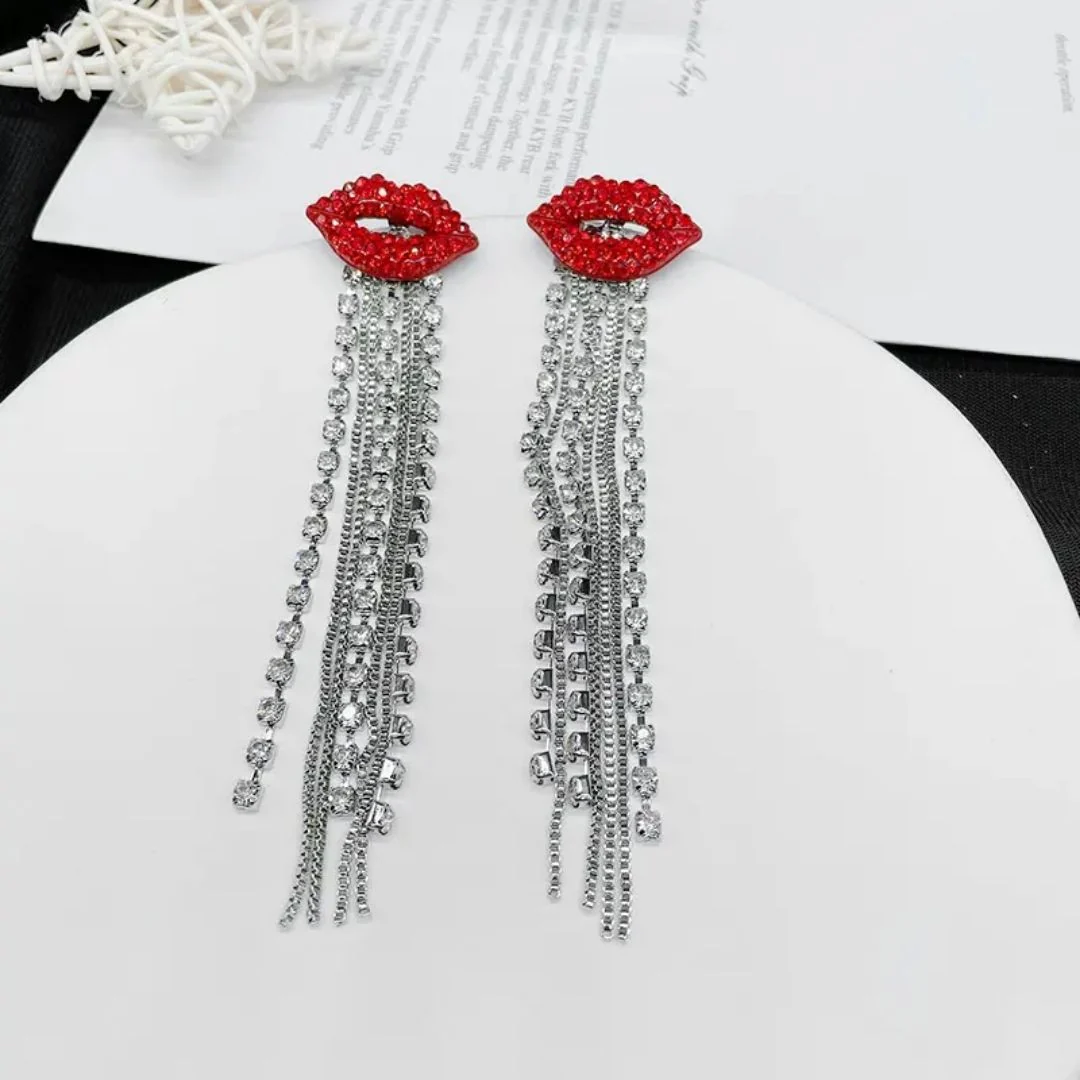 Pout & Strings Earrings - Image 5