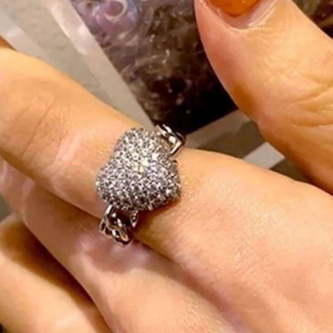 Sparkling Hearts Ring - Image 3