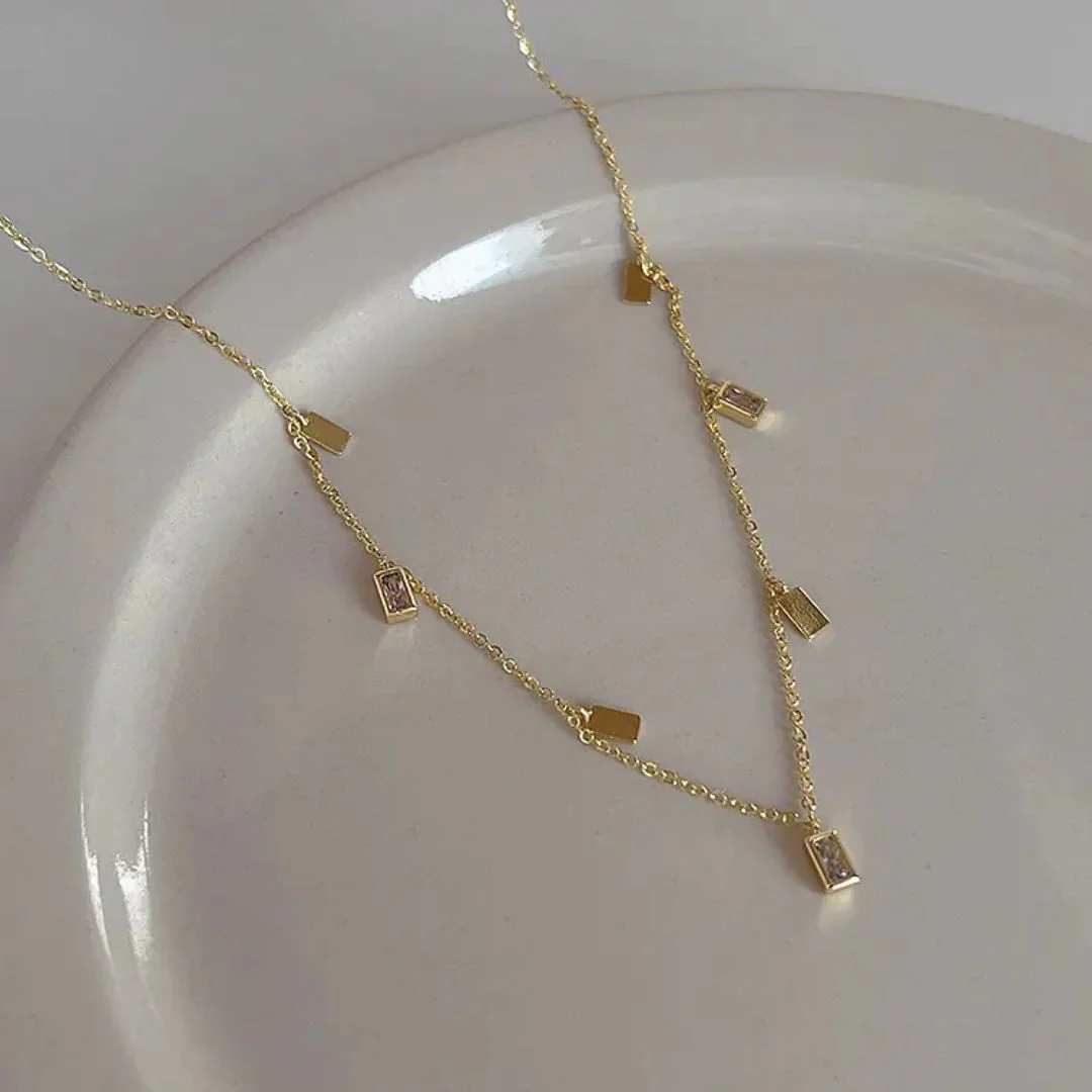 Zircon Gleam Pendant - Image 4